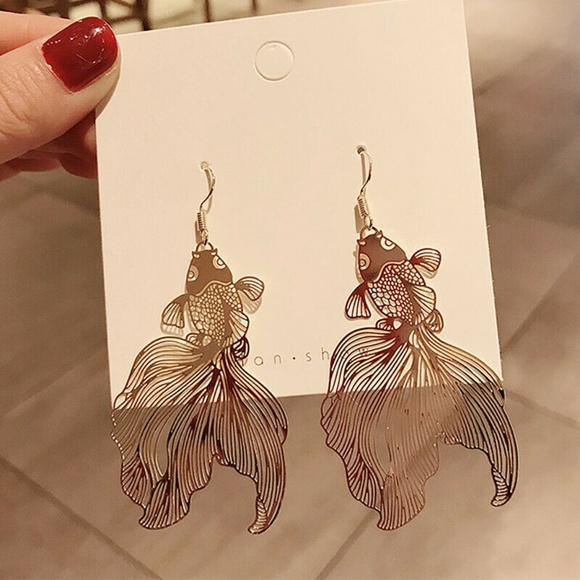 18K KOI FISH Earrings Goldfish Lightweight POPULAR - Picture 5 of 5